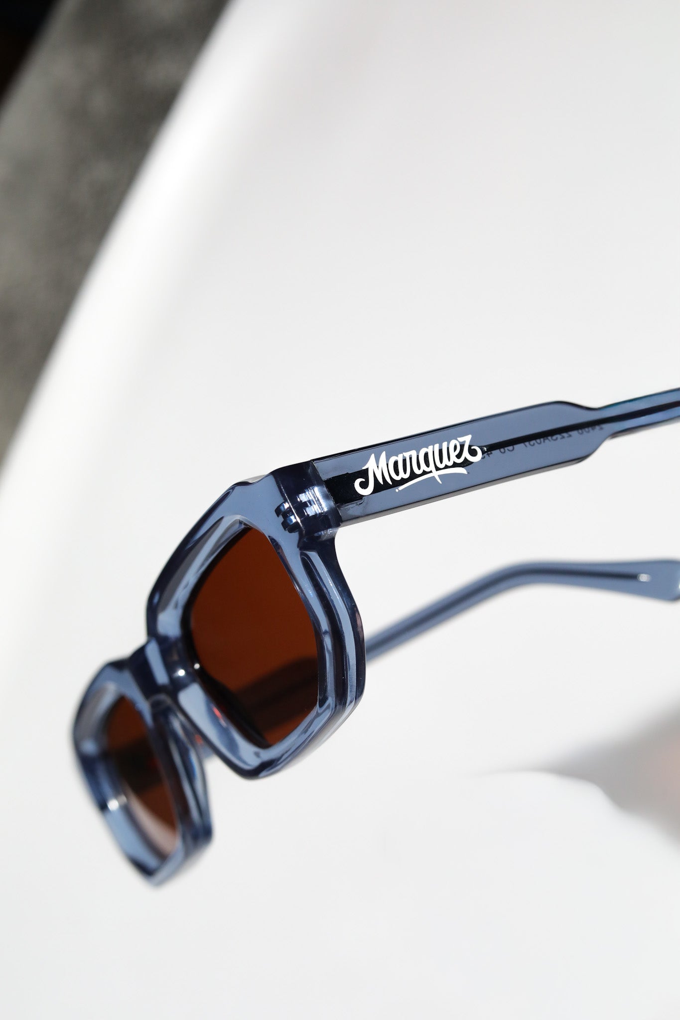Marquez Classic Frame Sunglasses (Blue)